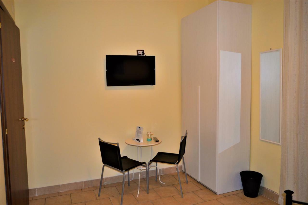 Couette-café Station Naples