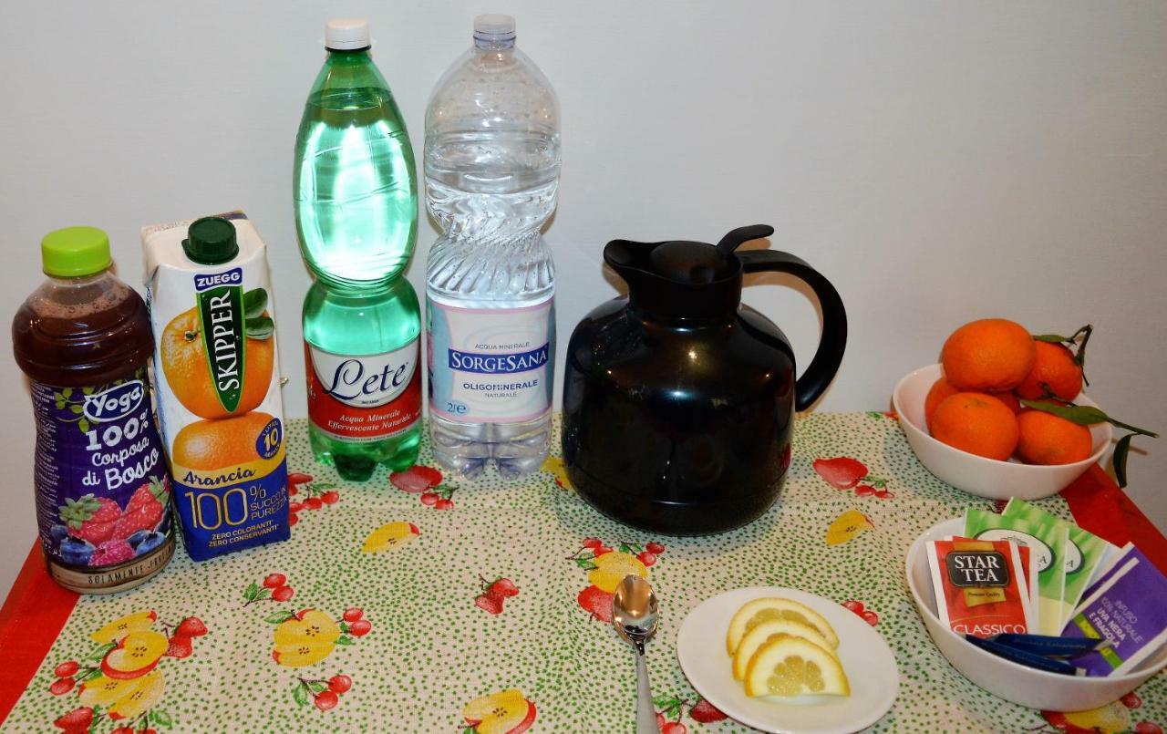 Couette-café Station Naples